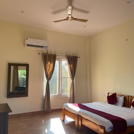 Karans Corbett Motel Ramnagar  Εξωτερικό φωτογραφία
